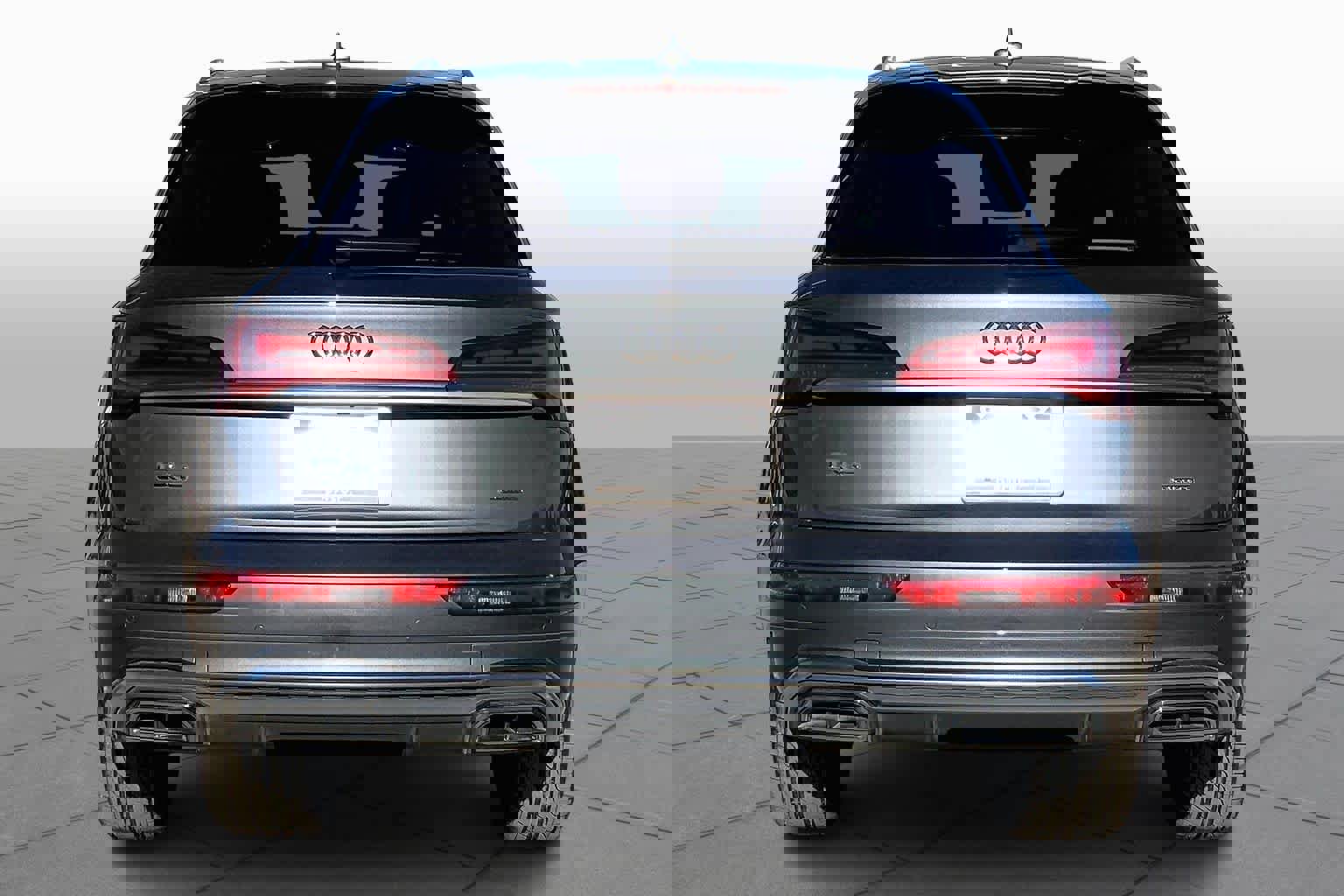 Used 2024 Audi Q5 e Premium Plus image 4