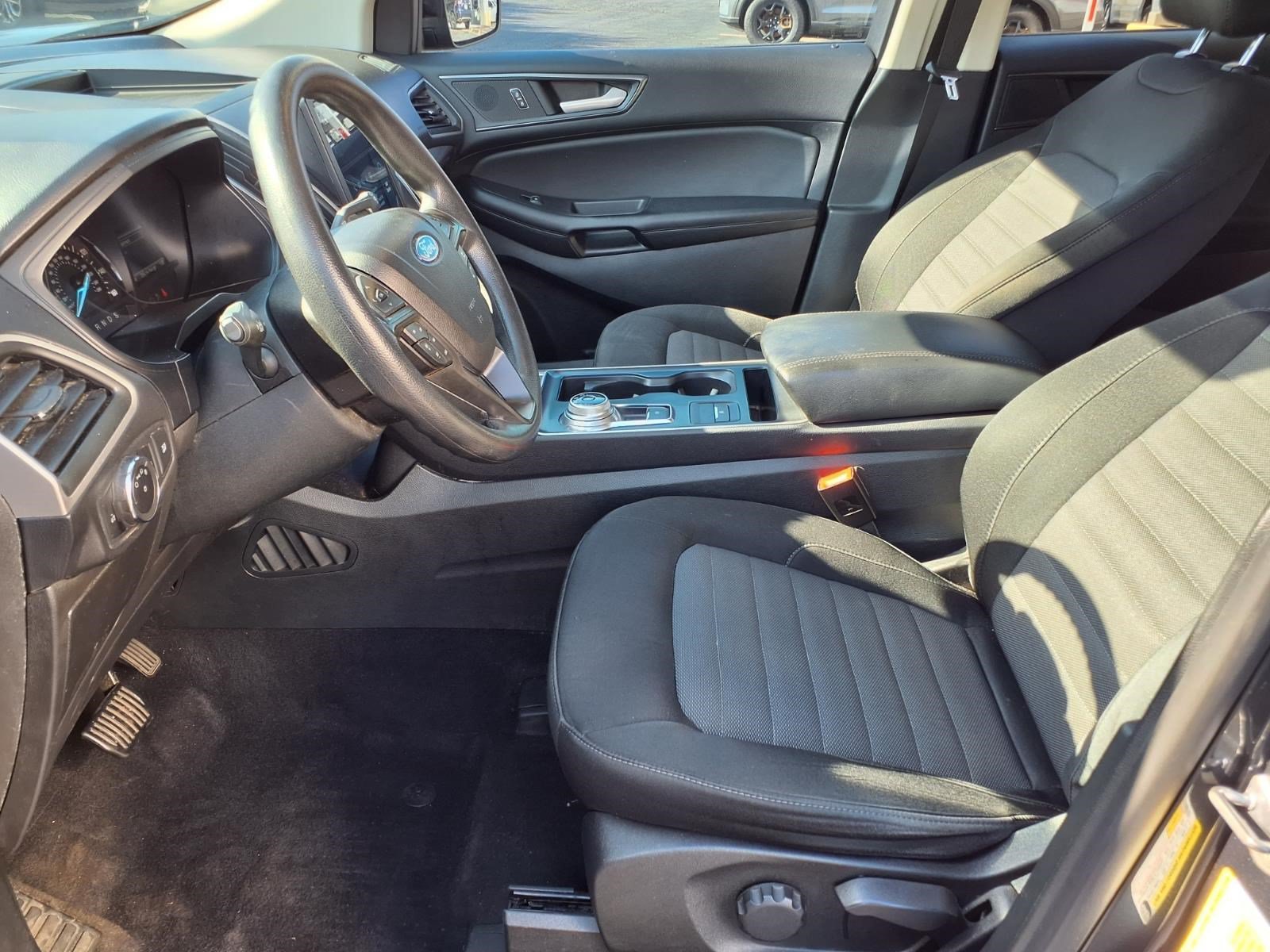 Certified 2023 Ford Edge SE w/ Black Appearance Package AWD/4WD image 13