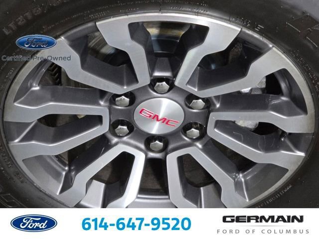 Used 2022 GMC Sierra 1500 AT4 w/ AT4 Preferred Package AWD/4WD image 12