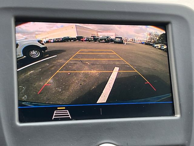 Used 2020 Chevrolet Equinox LT w/ Driver Convenience Package image 24