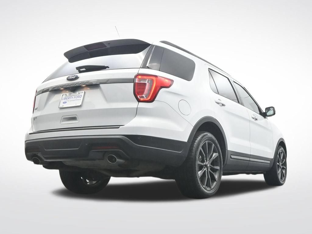 Certified 2018 Ford Explorer XLT w/ Equipment Group 202A FWD image 37