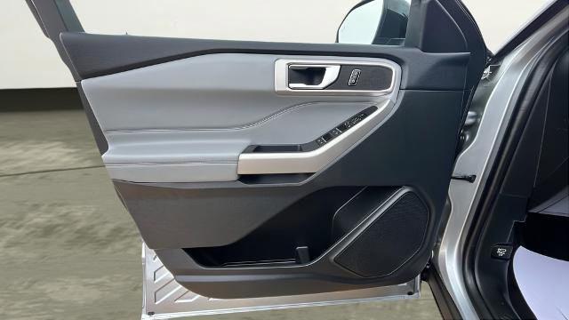 Certified 2023 Ford Explorer XLT w/ Equipment Group 202A image 16