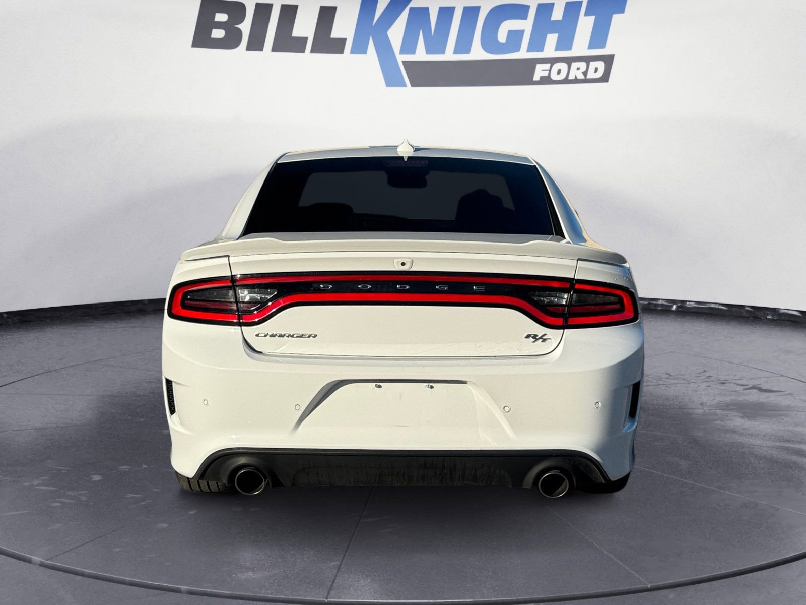 Used 2019 Dodge Charger R/T w/ Plus Group image 4