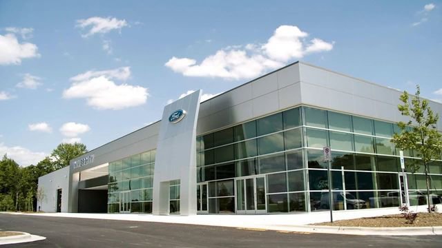 Used 2024 Hyundai Palisade Limited AWD/4WD image 3
