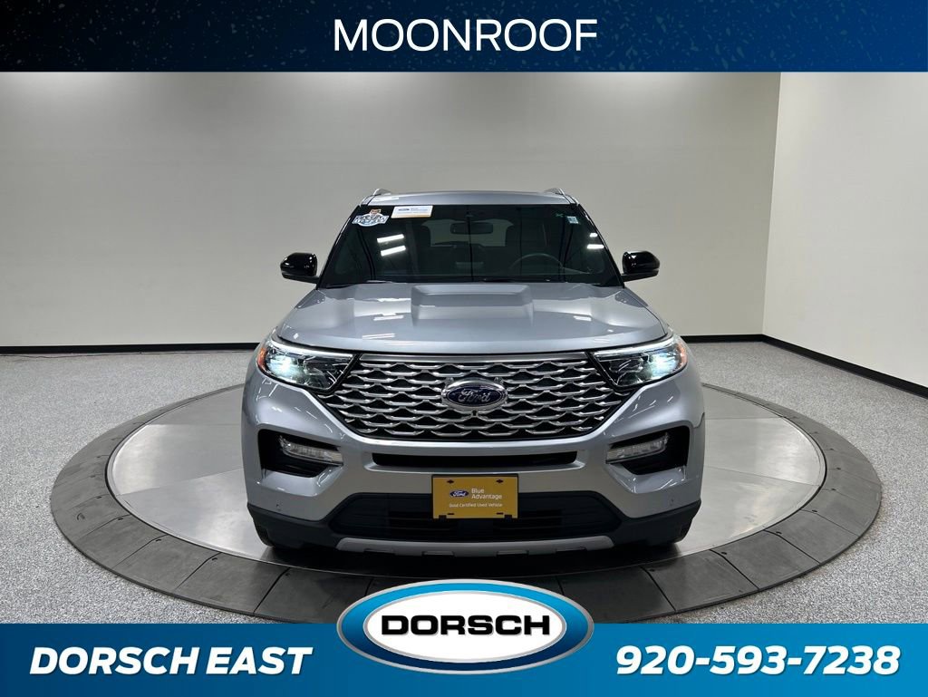 Certified 2023 Ford Explorer Platinum w/ Technology Package AWD/4WD image 3