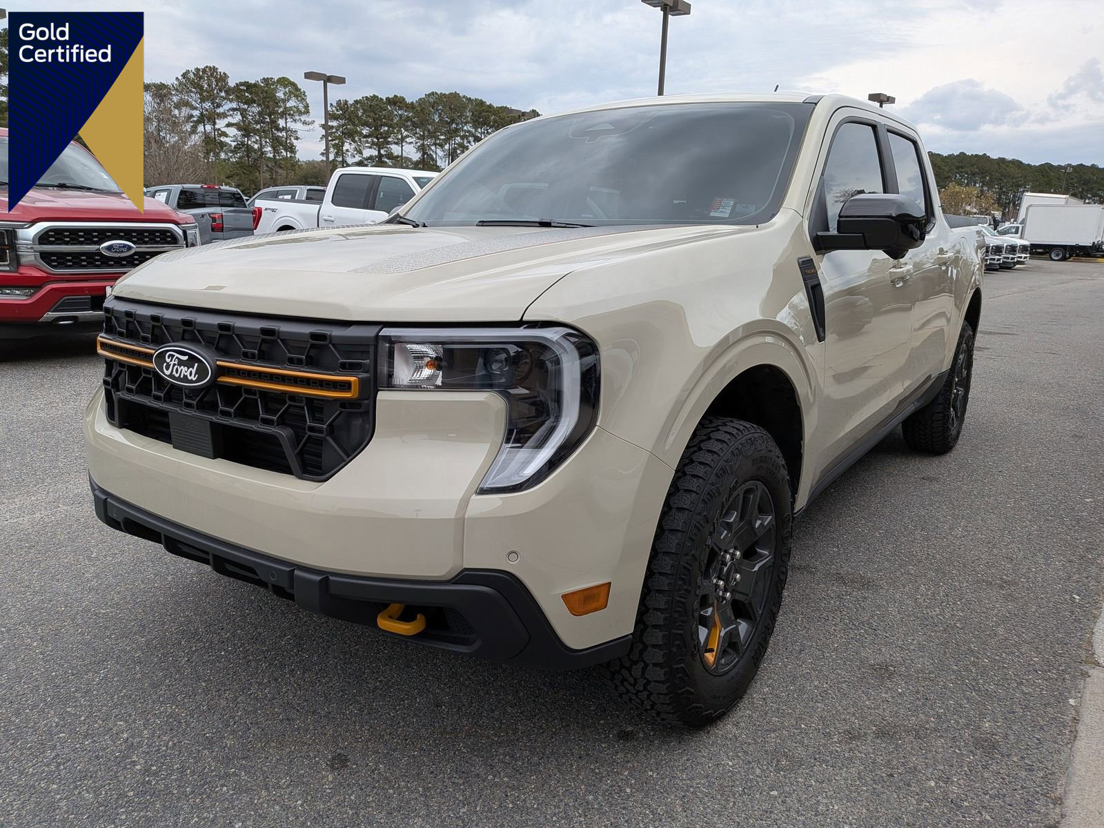 Certified 2025 Ford Maverick Tremor image 1