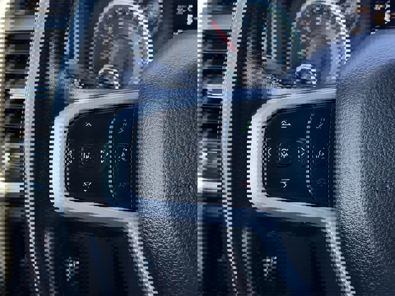 Used 2023 RAM 1500 Big Horn image 13