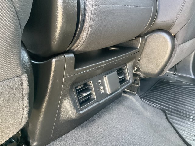 Used 2025 Chevrolet Silverado 1500 LT w/ Safety Package AWD/4WD image 12