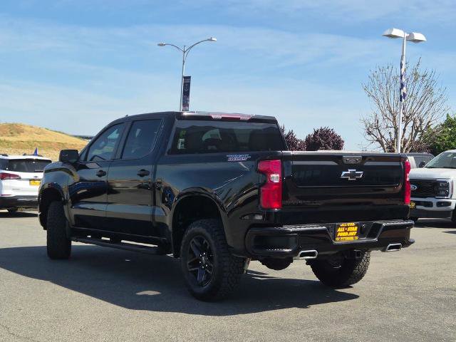 Used 2024 Chevrolet Silverado 1500 Custom Trail Boss w/ LPO, Dark Essentials Package image 6