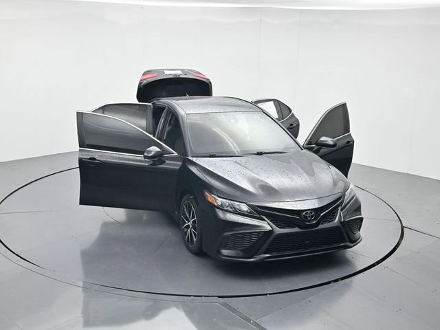 Used 2023 Toyota Camry SE w/ Convenience Package FWD image 43