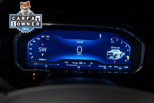 Used 2024 Chevrolet Silverado 1500 LT Trail Boss w/ LT Trail Boss Premium Package AWD/4WD image 32