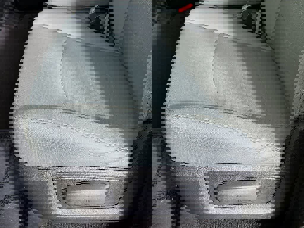 Used 2018 RAM 1500 Express w/ Express Value Package image 29