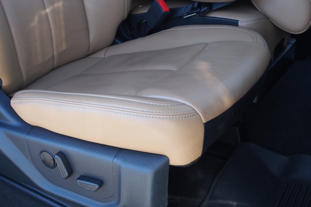 Certified 2022 Ford F250 Lariat w/ Lariat Ultimate Package image 14