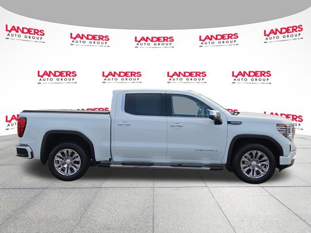 Used 2023 GMC Sierra 1500 Denali AWD/4WD image 2