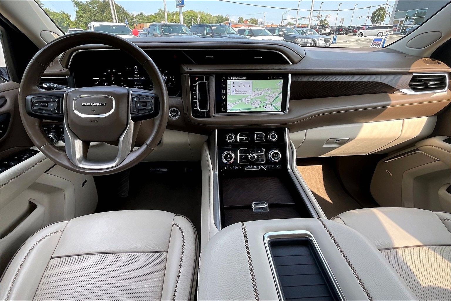 Used 2023 GMC Yukon XL Denali w/ Max Trailering Package AWD/4WD image 15