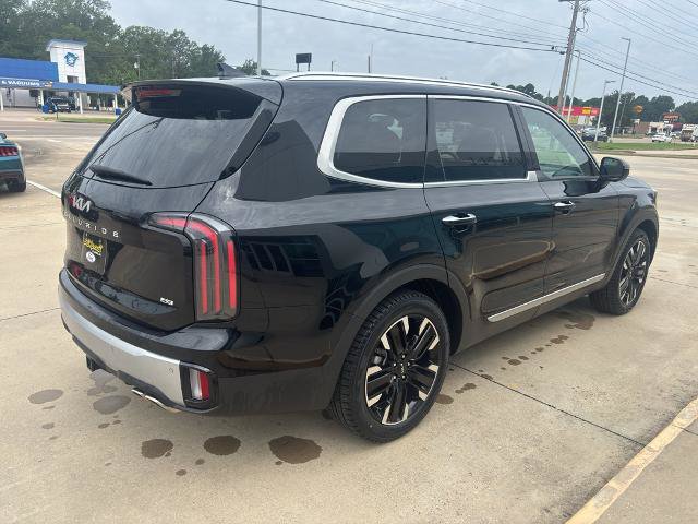 Used 2024 Kia Telluride SX Prestige w/ Towing Package AWD/4WD image 5