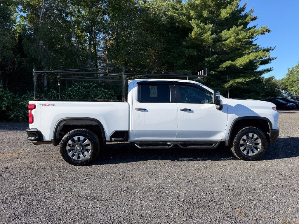 Used 2023 Chevrolet Silverado 2500 Custom w/ Custom Value Package AWD/4WD image 6