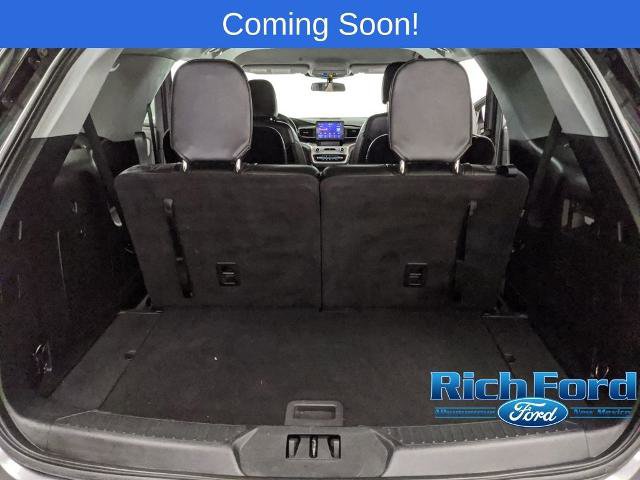 Certified 2022 Ford Explorer XLT w/ Equipment Group 202A image 17
