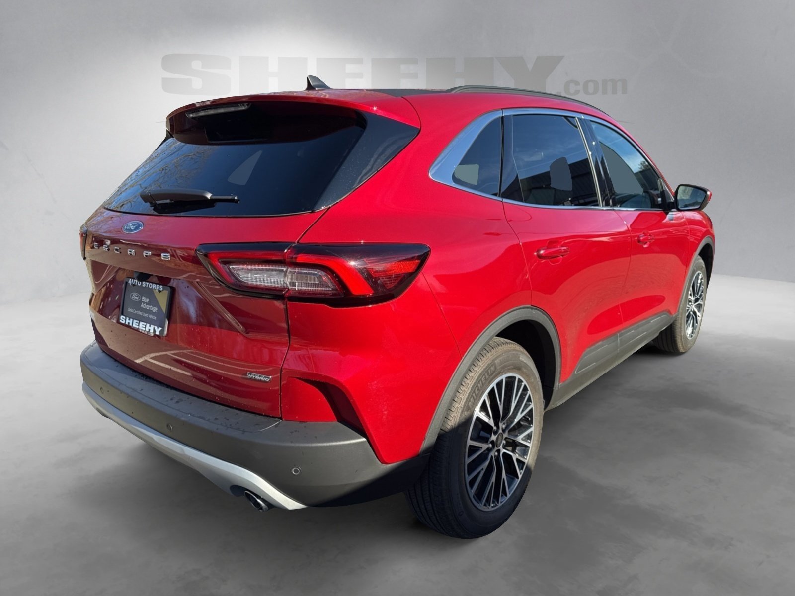 Certified 2025 Ford Escape SE w/ PHEV Premium Package image 5