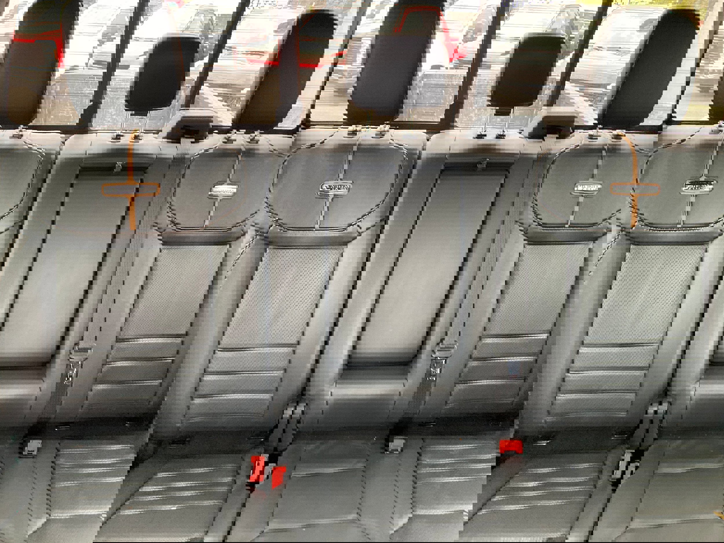 Certified 2024 Ford F350 Platinum w/ FX4 Off-Road Package image 17