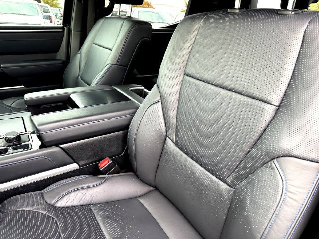 Used 2024 Toyota Tundra Platinum AWD/4WD image 11