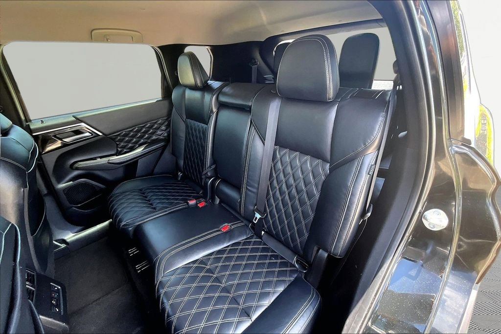 Used 2022 Mitsubishi Outlander SEL AWD/4WD image 26