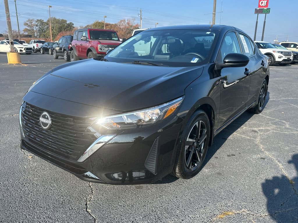 Used 2025 Nissan Sentra SV w/ All-Weather Package FWD image 7