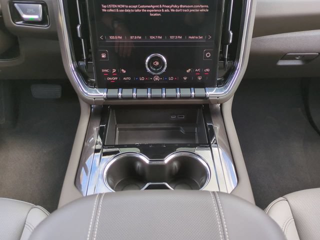 Used 2026 GMC Yukon XL Elevation RWD image 21