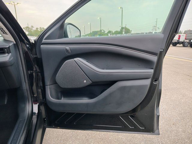 Certified 2025 Ford Mustang Mach-E Premium AWD/4WD image 13