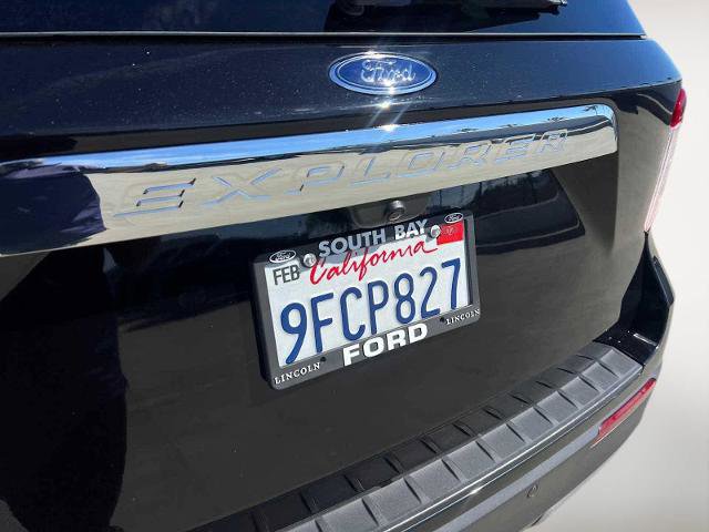 Certified 2023 Ford Explorer XLT w/ Equipment Group 202A image 8
