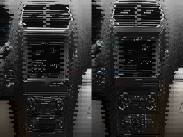 Certified 2017 Ford Explorer XLT w/ Equipment Group 202A image 7