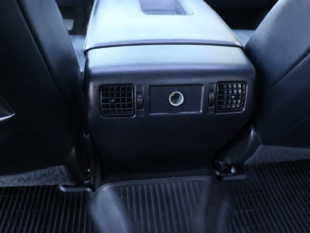 Used 2017 Toyota Tundra Platinum AWD/4WD image 18