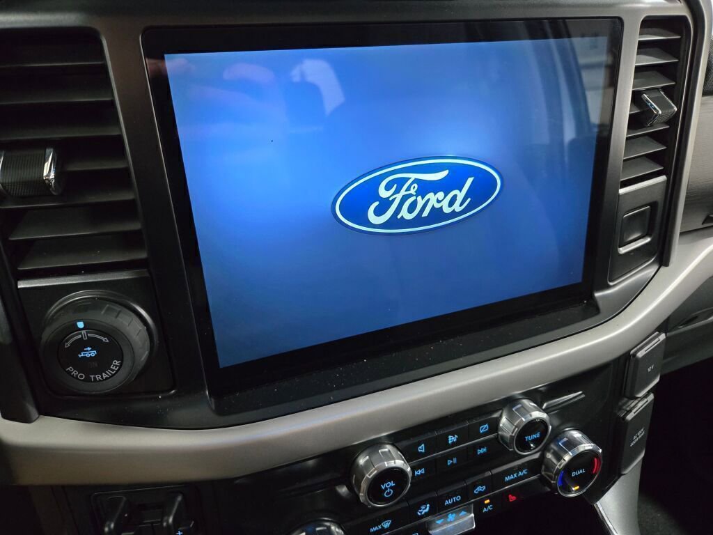 Certified 2022 Ford F150 XLT w/ Equipment Group 302A High image 26