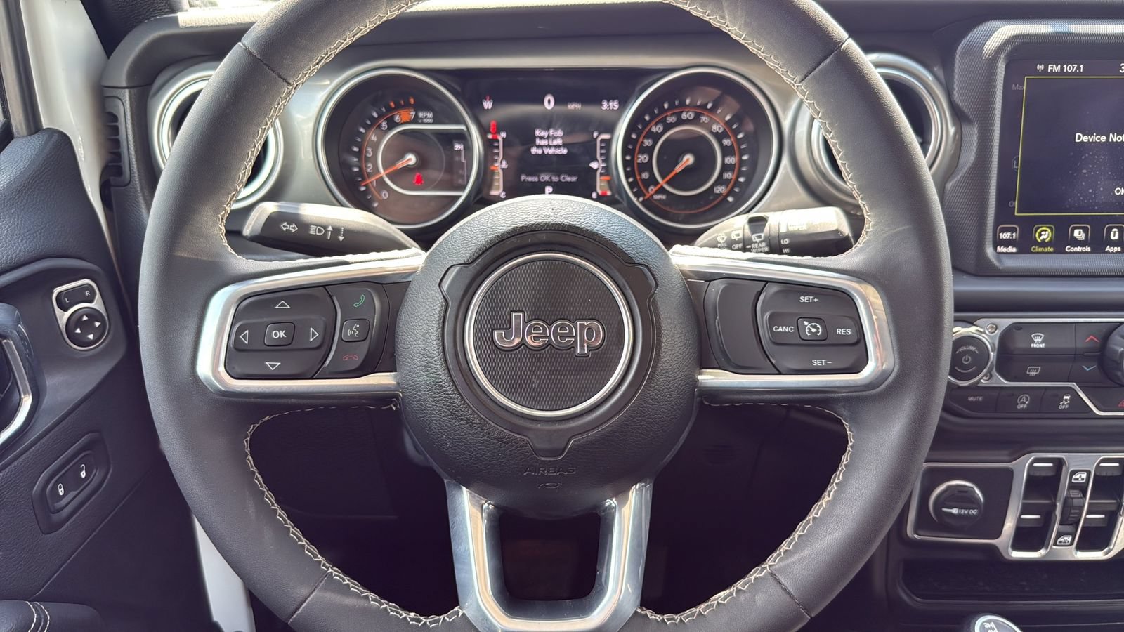 Used 2023 Jeep Wrangler Unlimited Sahara AWD/4WD image 14