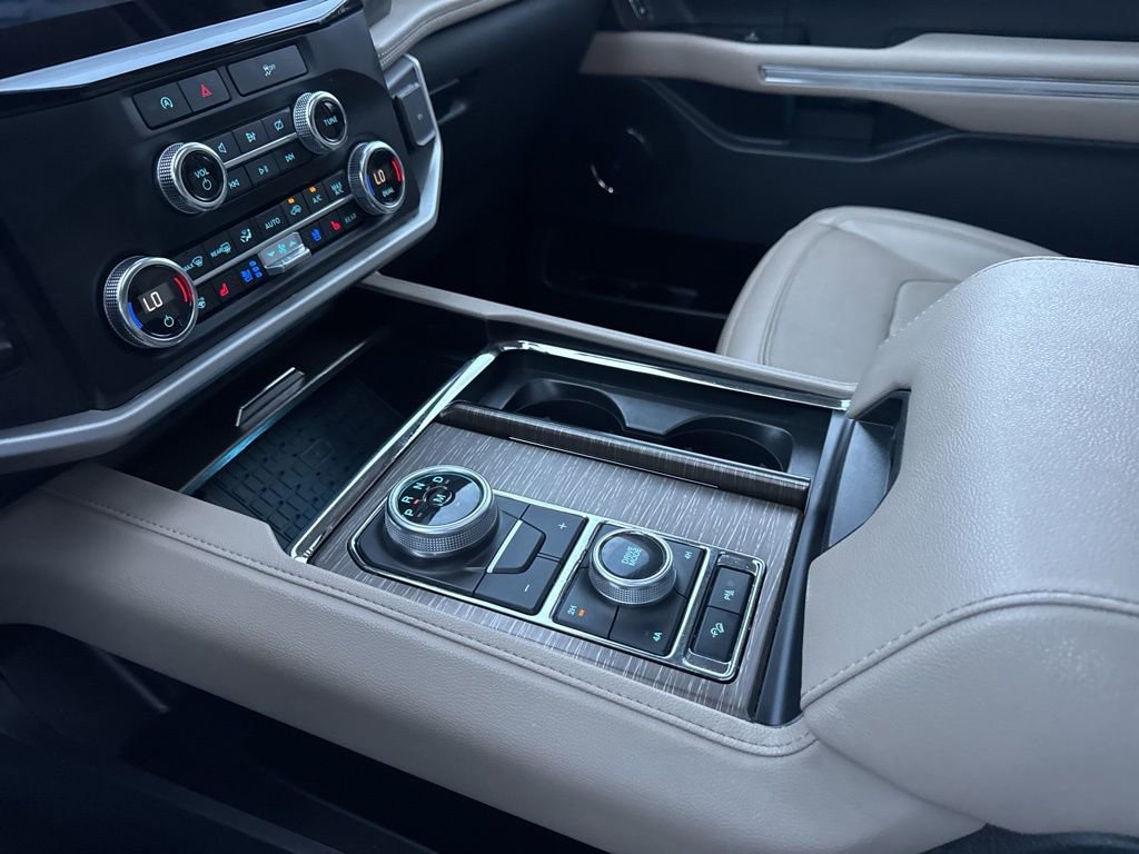 Certified 2023 Ford Expedition Limited image 28