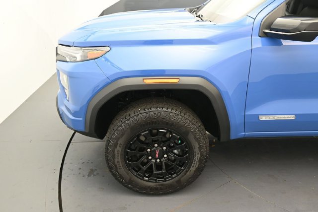 Used 2026 GMC Canyon Elevation RWD image 9
