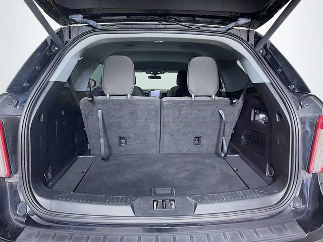 Certified 2021 Ford Explorer XLT RWD image 31