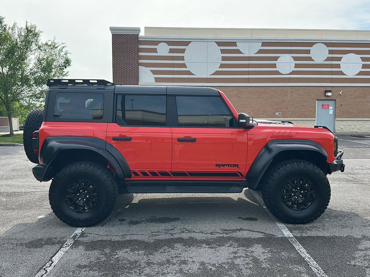 Certified 2023 Ford Bronco Raptor AWD/4WD image 6