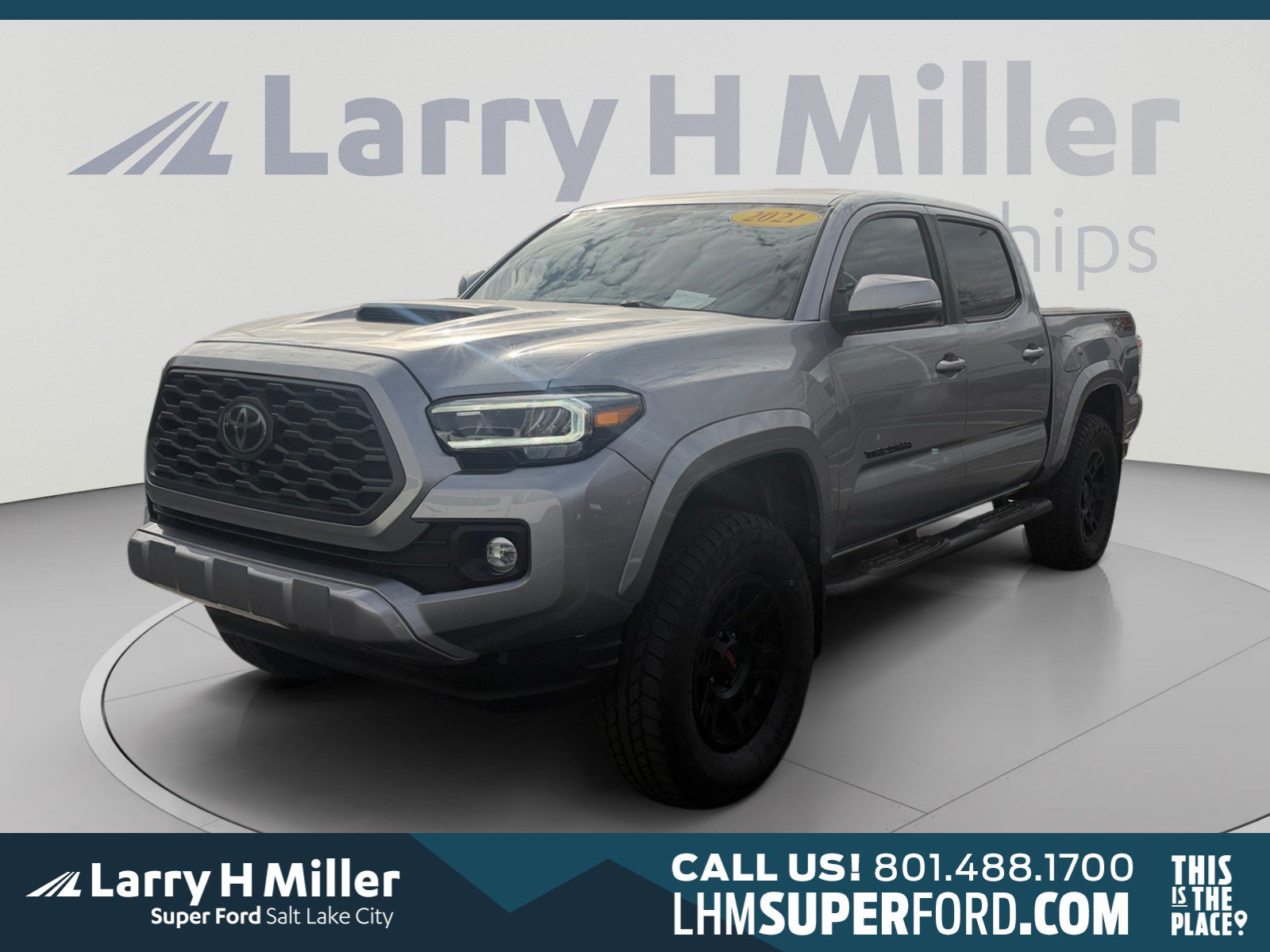 Used 2021 Toyota Tacoma TRD Sport w/ TRD Premium Sport Package AWD/4WD image 1
