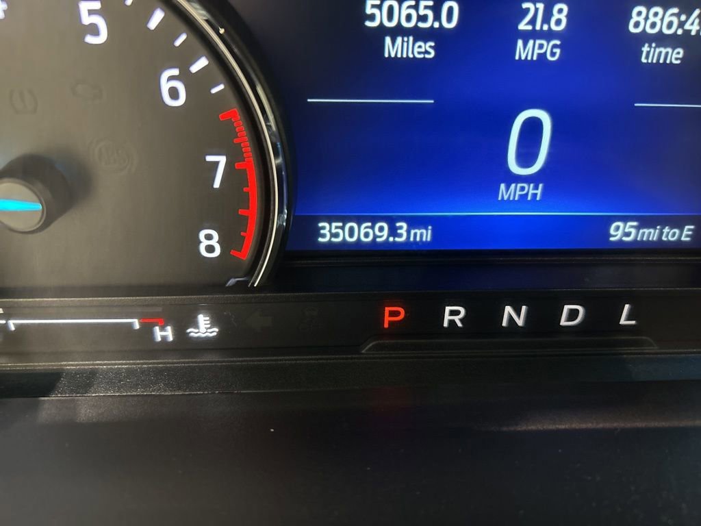 Certified 2022 Ford Explorer XLT w/ Equipment Group 202A image 17