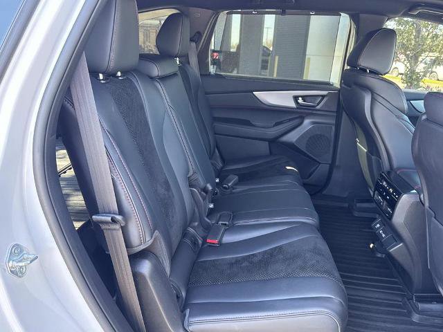 Used 2023 Acura MDX A-Spec image 9