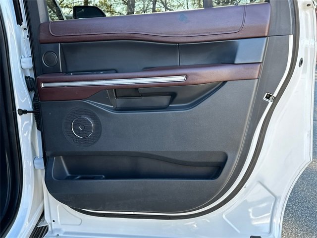 Certified 2022 Ford Expedition Max Limited image 16