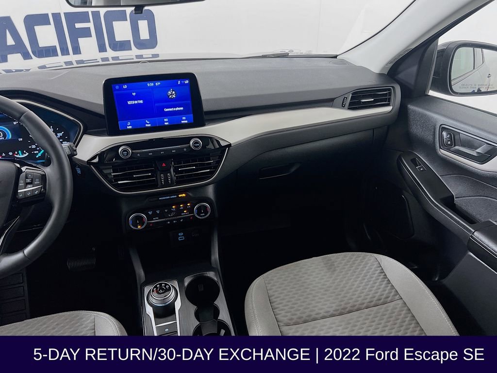 Certified 2022 Ford Escape SE w/ SE Sport Appearance Package AWD/4WD image 29
