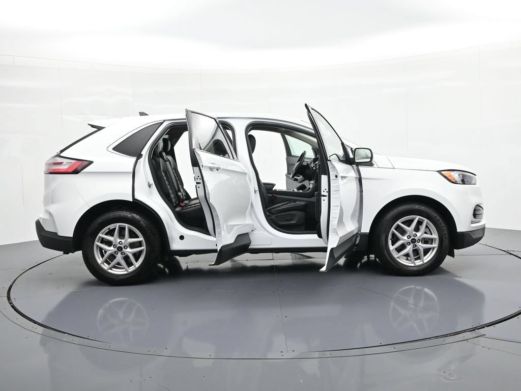 Certified 2024 Ford Edge SEL AWD/4WD image 23