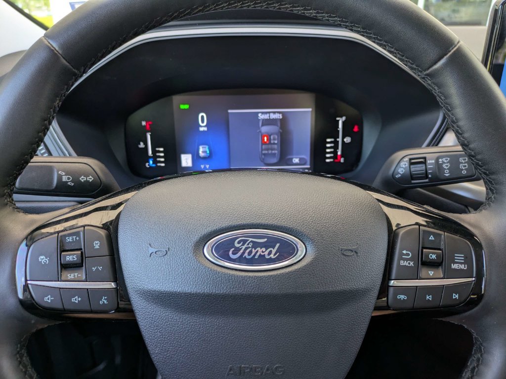 Certified 2024 Ford Escape SE w/ Class II Trailer Tow Package FWD image 29