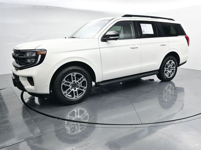 Certified 2025 Ford Expedition Active AWD/4WD video 4
