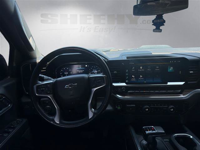 Used 2022 Chevrolet Silverado 1500 LT Trail Boss w/ Protection Package AWD/4WD image 3
