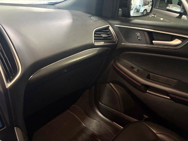 Certified 2024 Ford Edge ST-Line AWD/4WD image 16