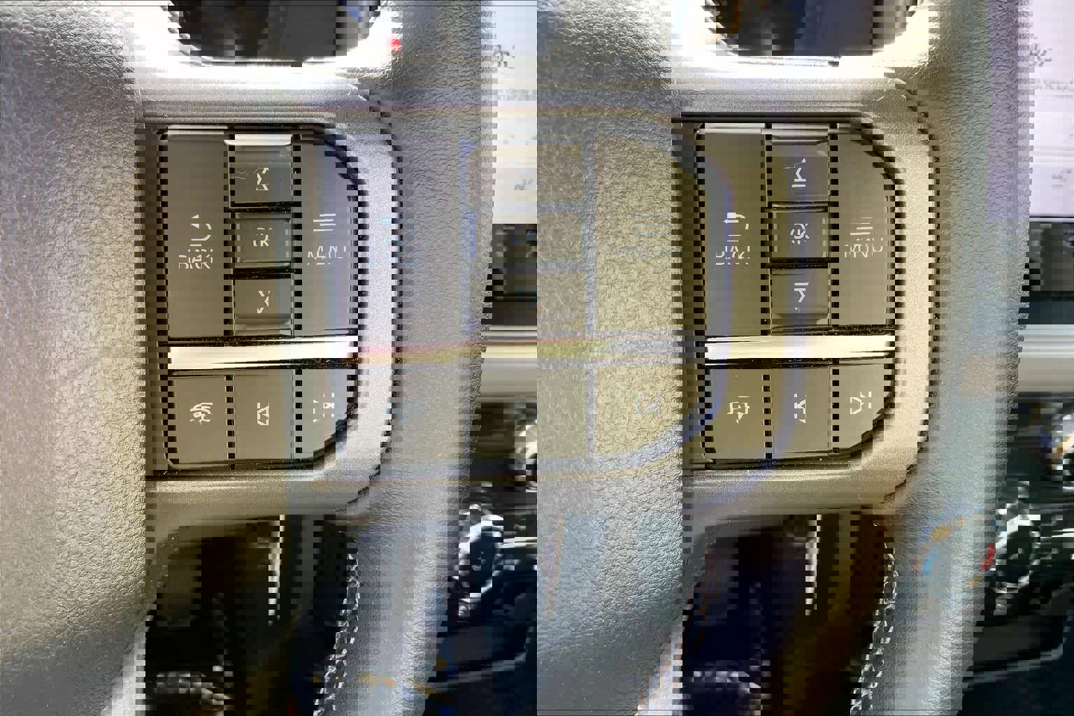 Certified 2025 Ford F150 XLT w/ Equipment Group 301A Standard image 23