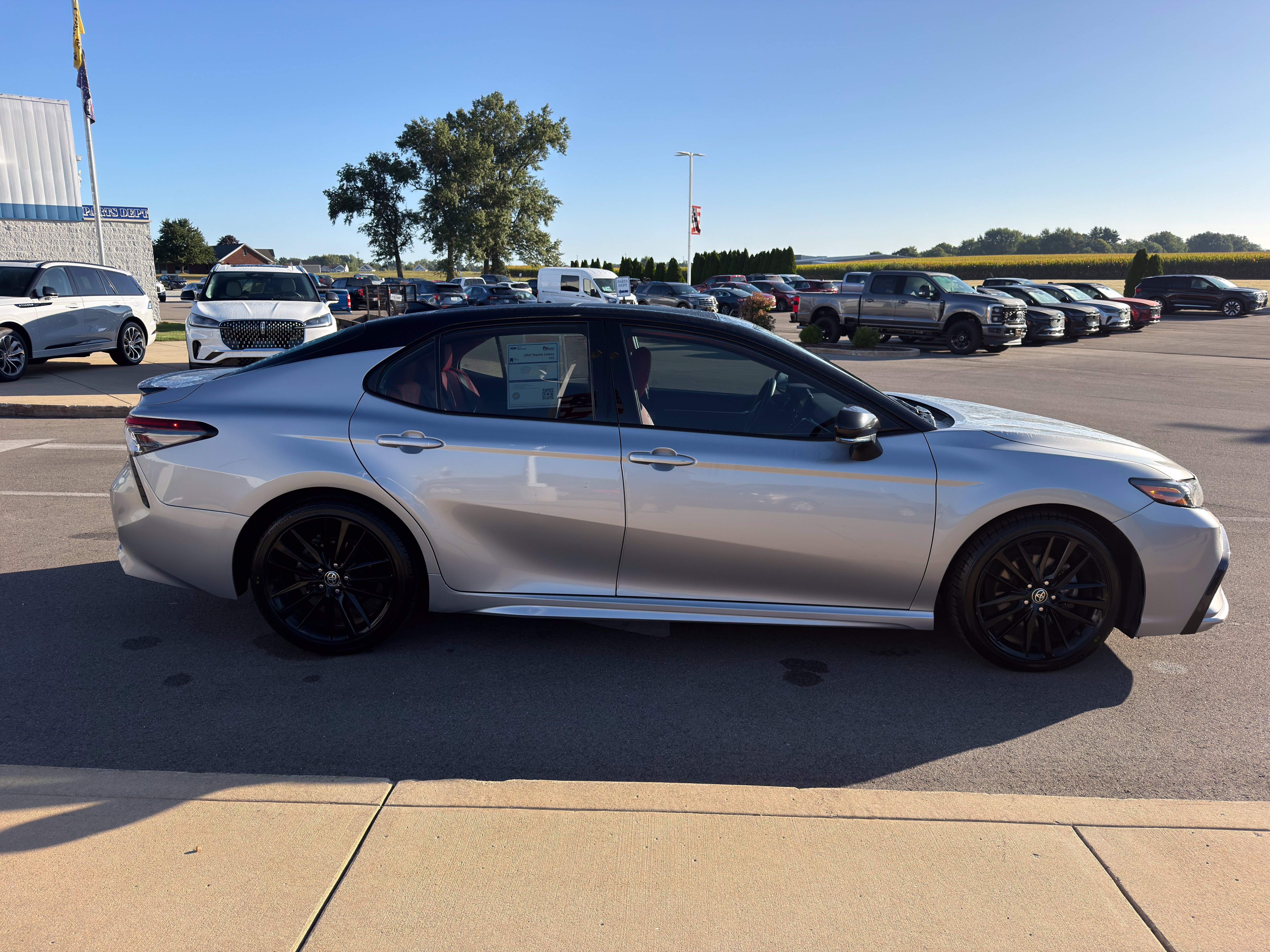 Used 2021 Toyota Camry XSE w/ Navigation Package AWD/4WD image 8